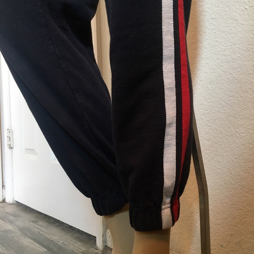 BRANDY MELVILLE BUNDLE - Picture 5 of 5